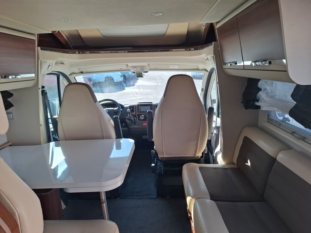 Adria Matrix M 650SF 50 years Edition 2016 Harmaa