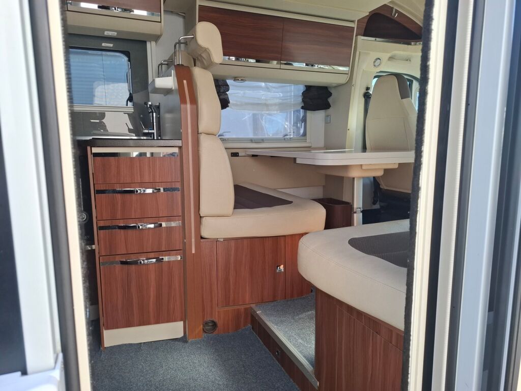 Adria Matrix M 650SF 50 years Edition 2016 Harmaa
