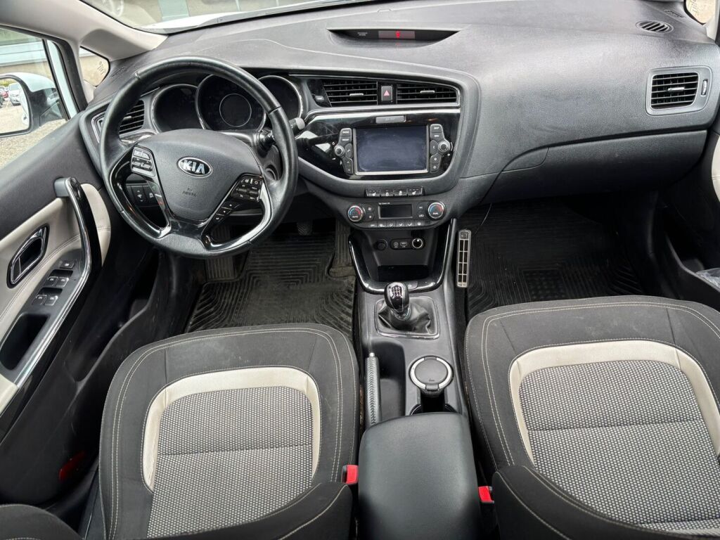 Kia Ceed 2017 Valkoinen