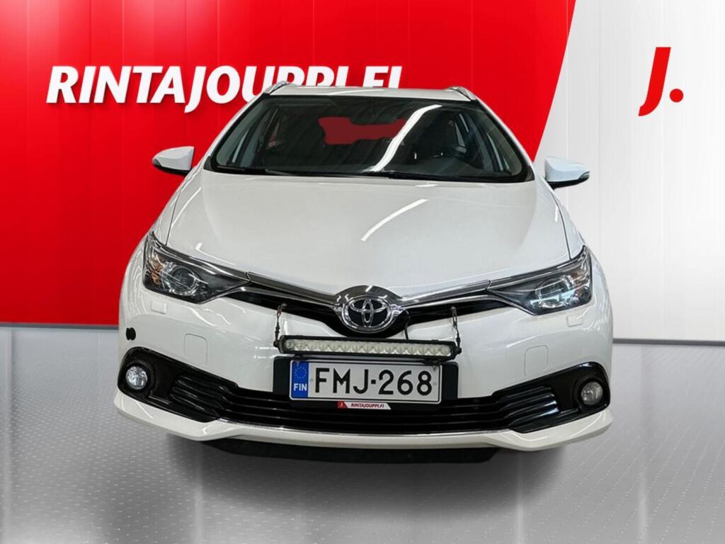 Toyota Auris 2017 Valkoinen