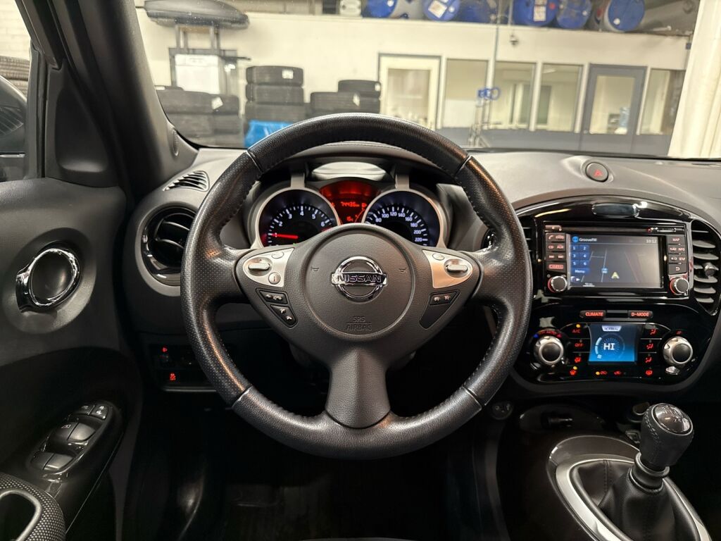 Nissan Juke 2017 Musta