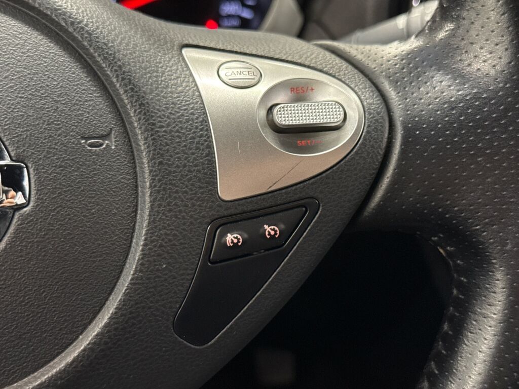 Nissan Juke 2017 Musta