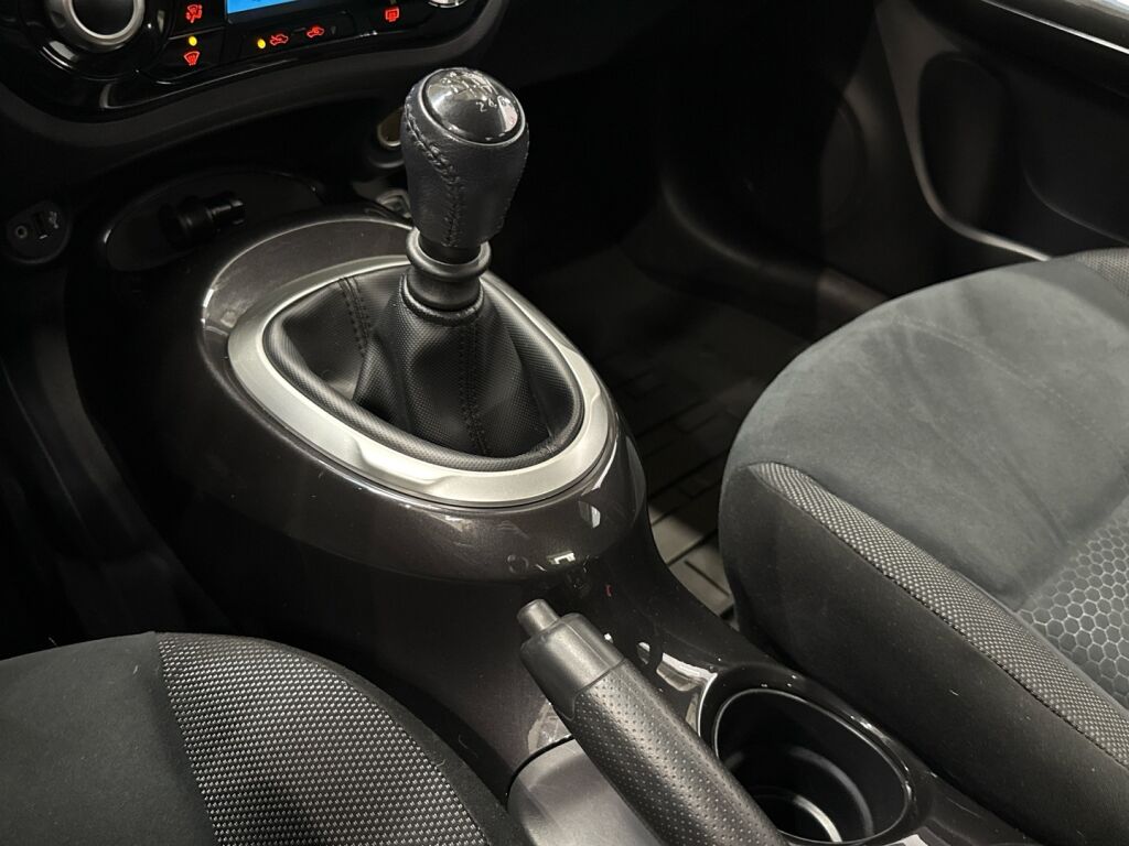 Nissan Juke 2017 Musta