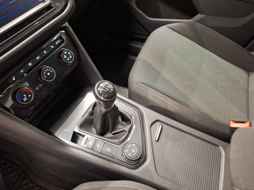 Volkswagen Tiguan 2016 Musta