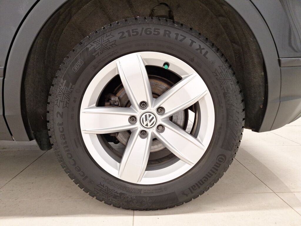 Volkswagen Tiguan 2016 Musta