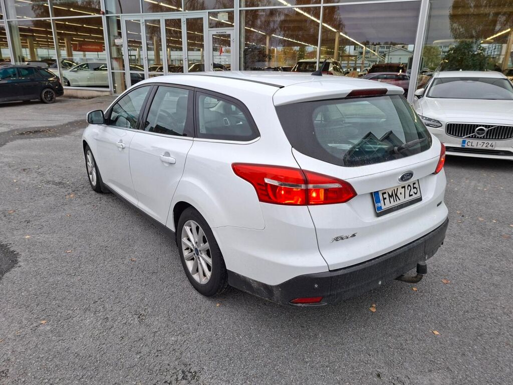 Ford Focus 2016 Valkoinen