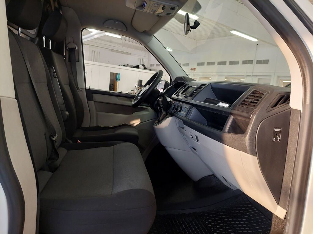 Volkswagen Transporter 2017 Valkoinen