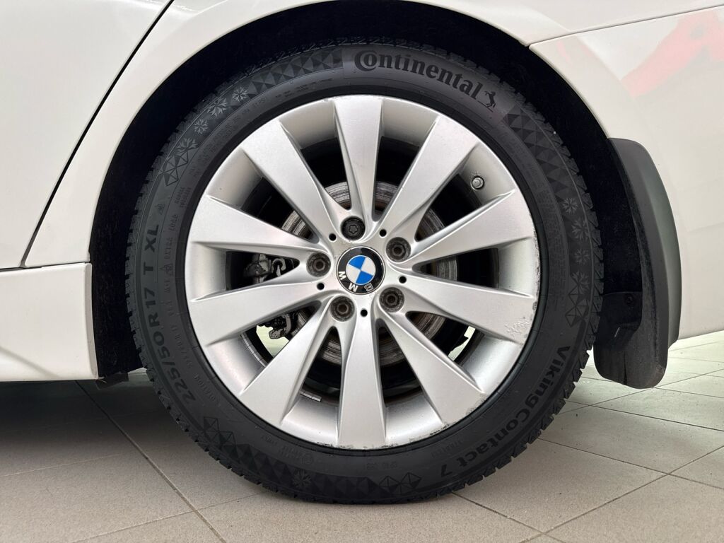 BMW 318 2017 Valkoinen