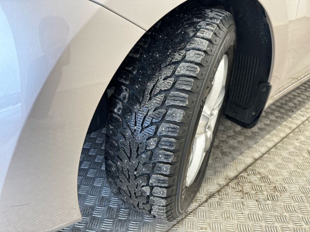 Hyundai i30 5d 2017 Ruskea (beige)