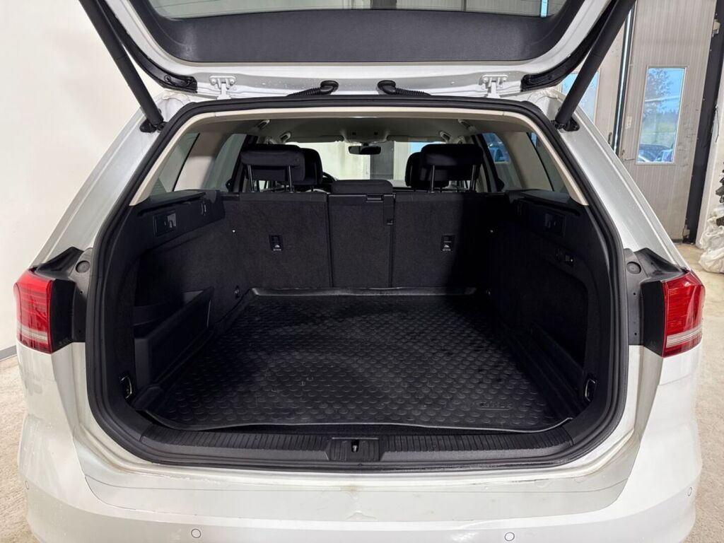 Volkswagen Passat 2017 Valkoinen