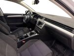 Volkswagen Passat 2017 Valkoinen