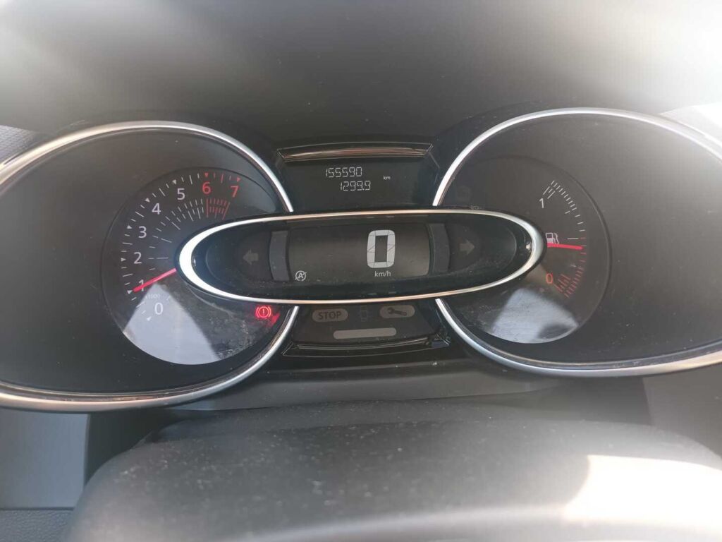 Renault Clio 2016 Harmaa