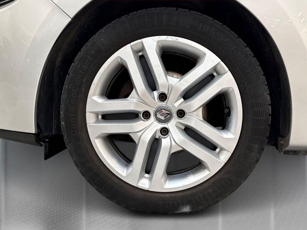 Renault Clio 2016 Harmaa