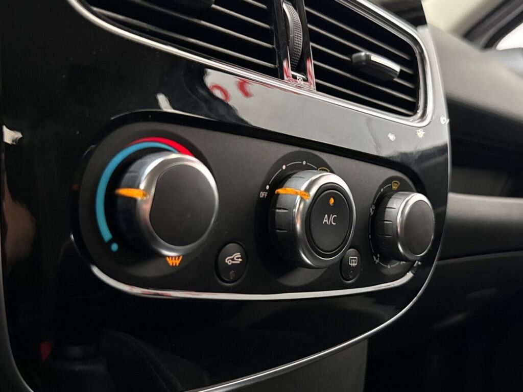 Renault Clio 2016 Harmaa