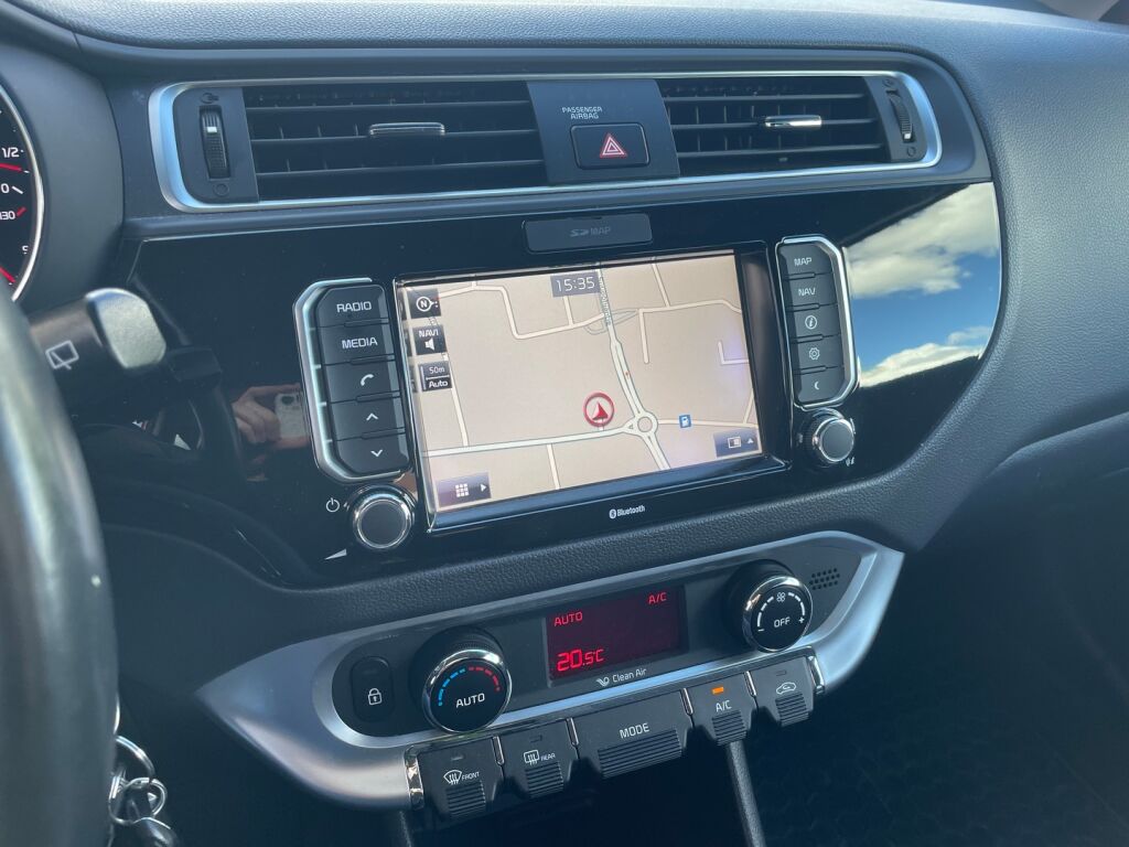 Kia Rio 2017 Punainen