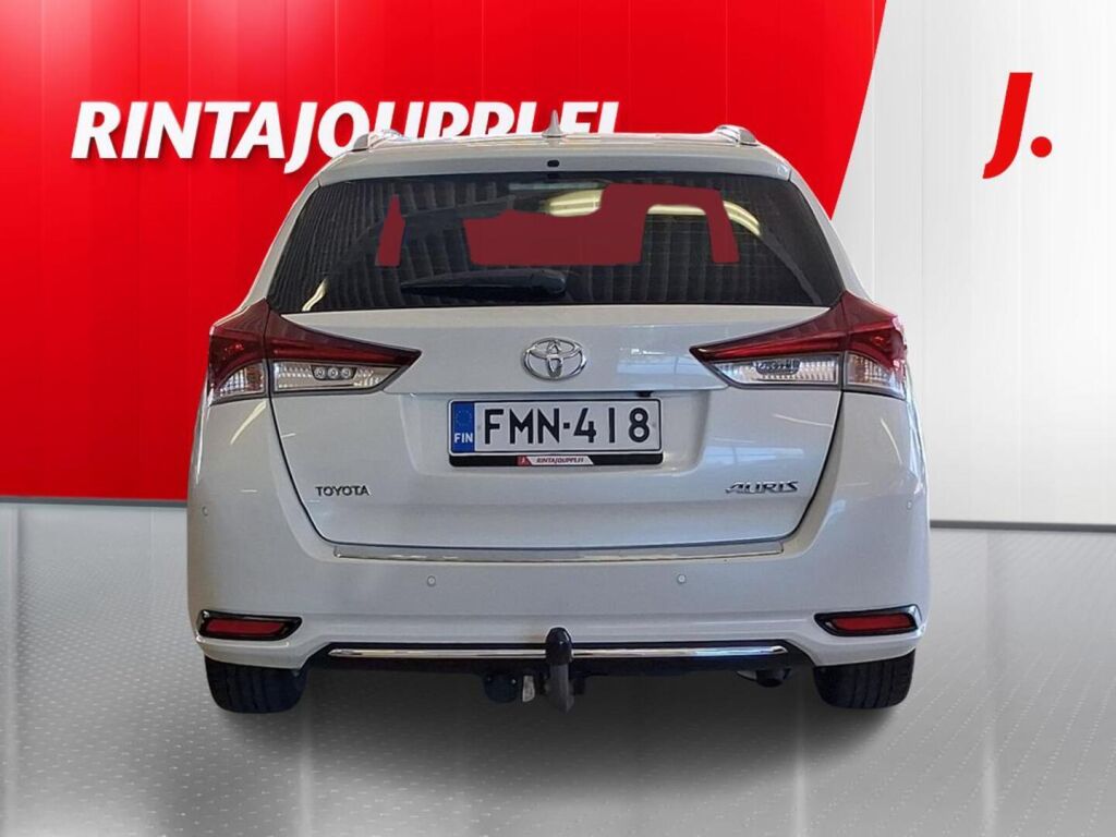 Toyota Auris 2016 Valkoinen