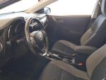 Toyota Auris 2016 Valkoinen
