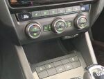 Skoda Octavia 2016 Sininen