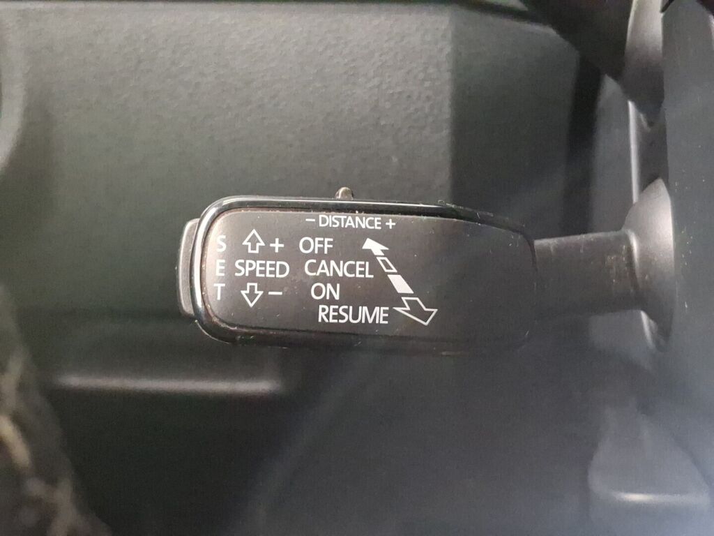 Skoda Octavia 2016 Sininen