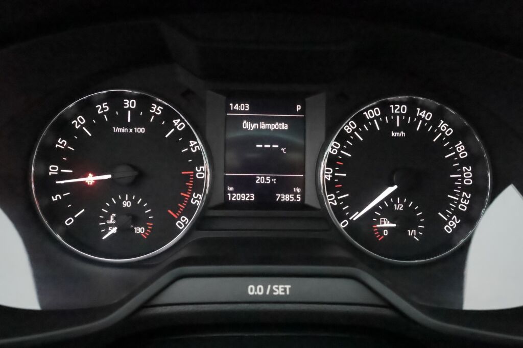 Skoda Octavia 2017 Harmaa