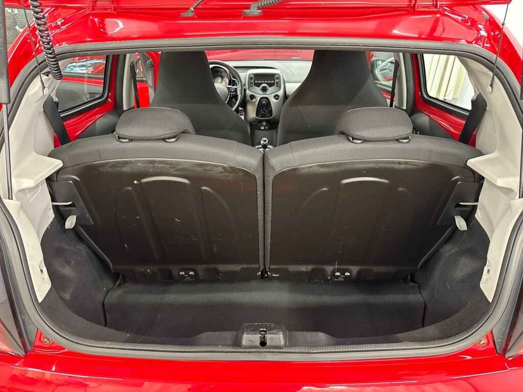 Citroen C1 2016 Punainen