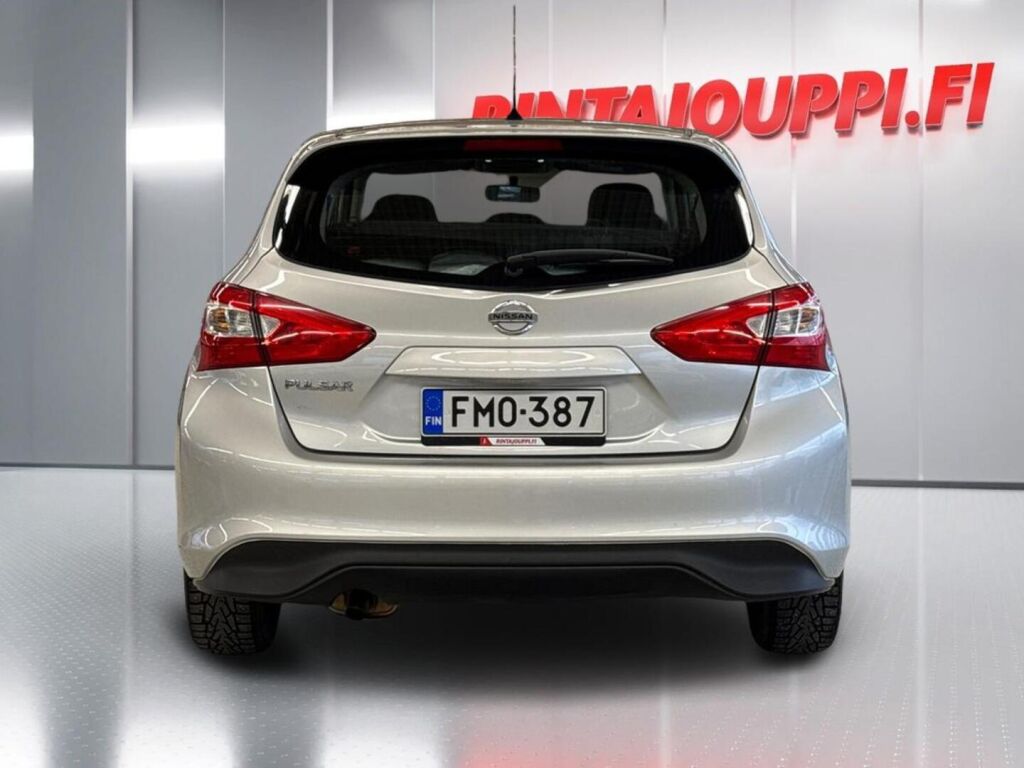Nissan Pulsar 2017 Metallinhohto Hopea
