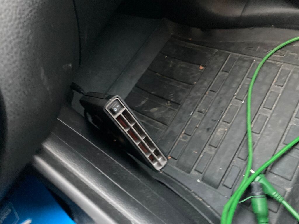 Nissan Pulsar 2017 Metallinhohto Hopea