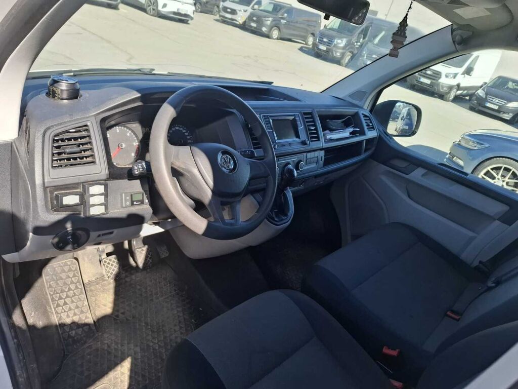 Volkswagen Transporter 2016 Valkoinen