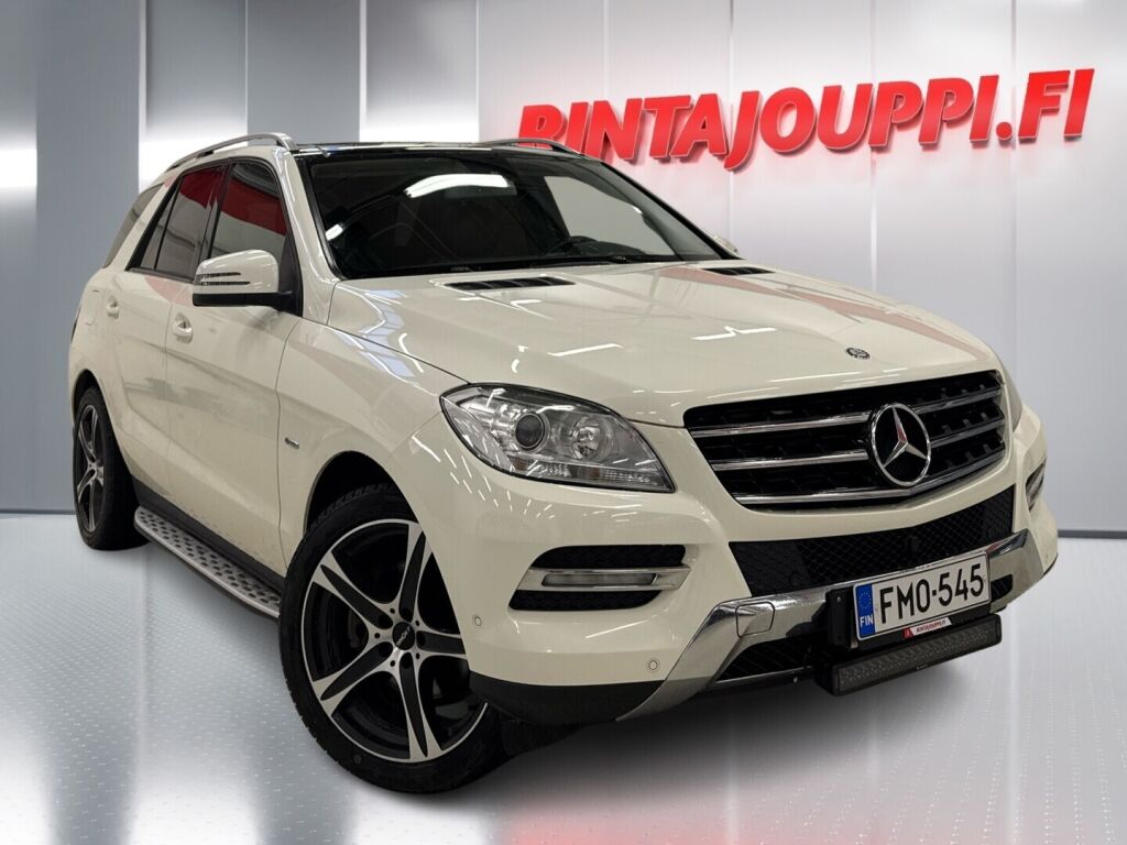 Mercedes-Benz ML 2012 Valkoinen