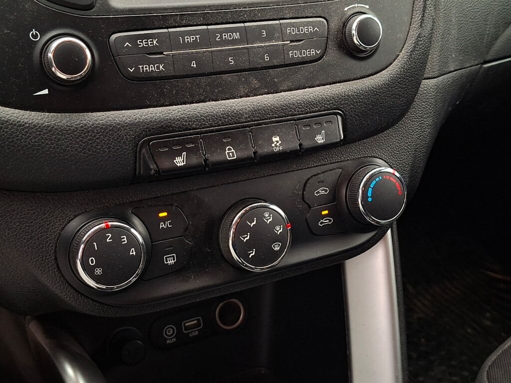 Kia Ceed 2017 Punainen