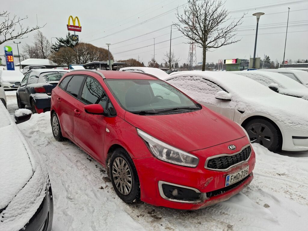 Kia Ceed 2017 Punainen