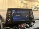 Hyundai i30 Wagon 2023 Punainen