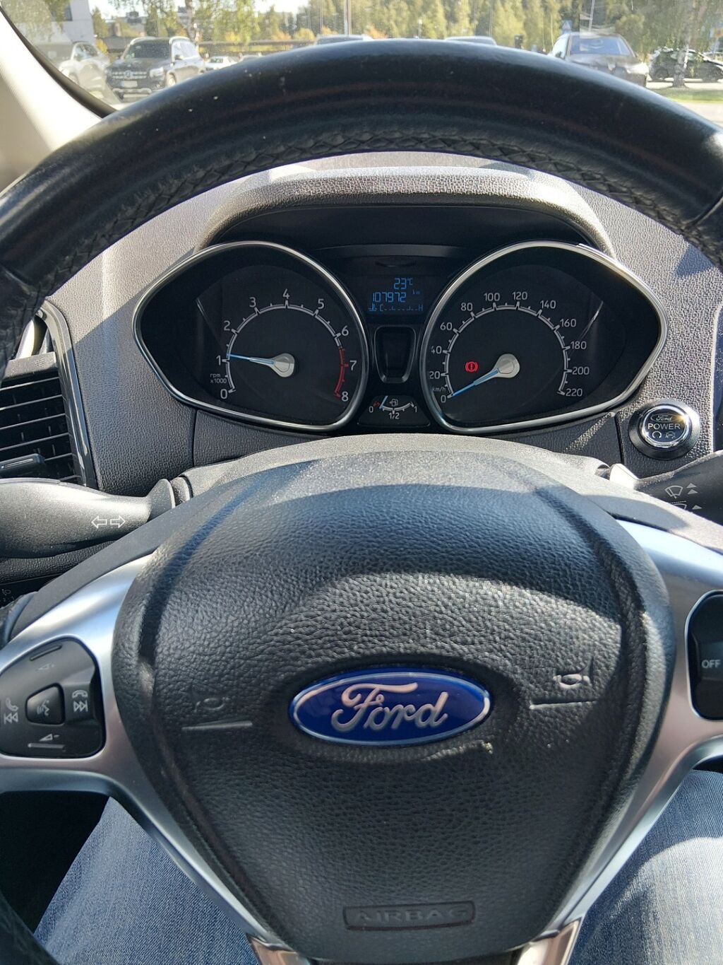 Ford Ecosport 2016 Oranssi