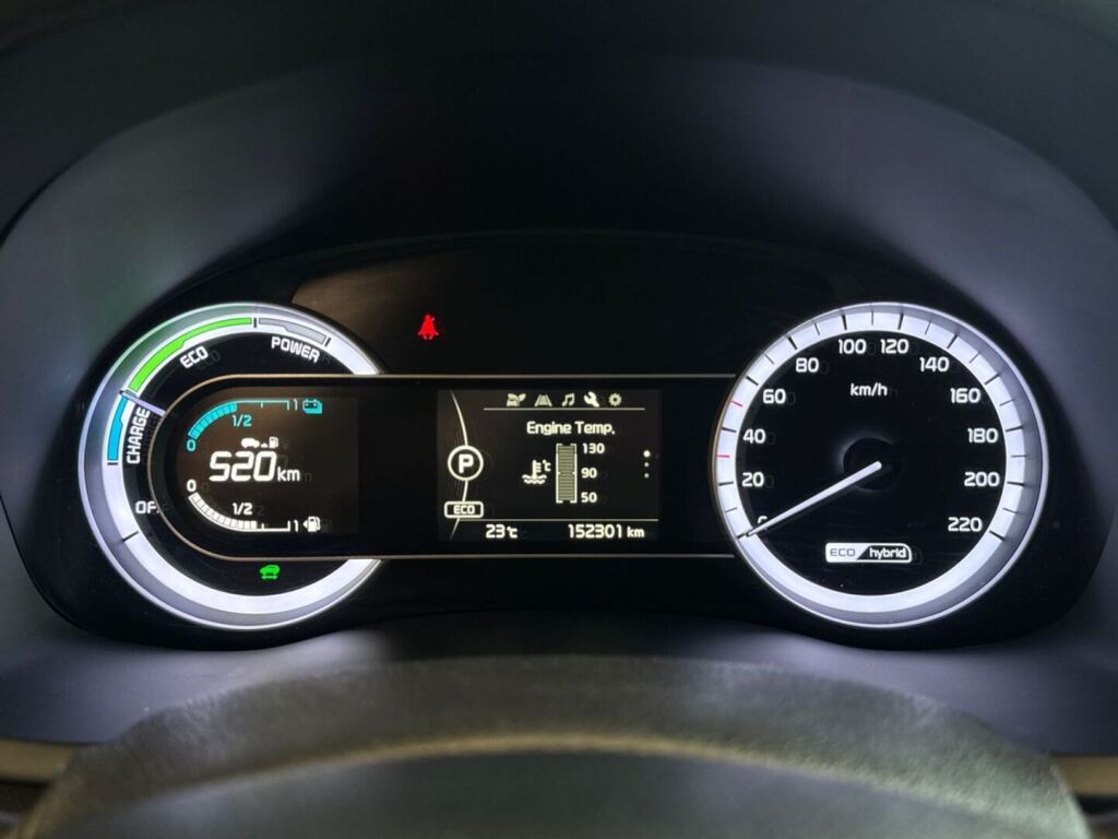 Kia Niro 2017 Ruskea (beige)