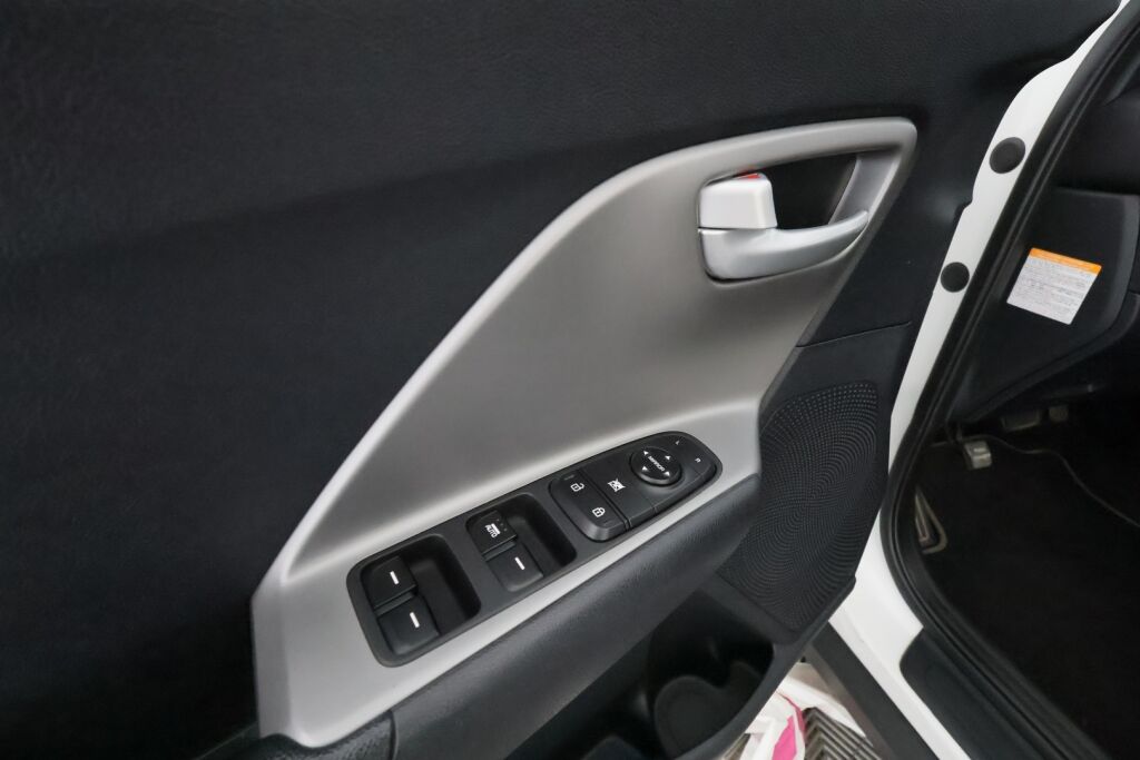 Kia Niro 2017 Valkoinen