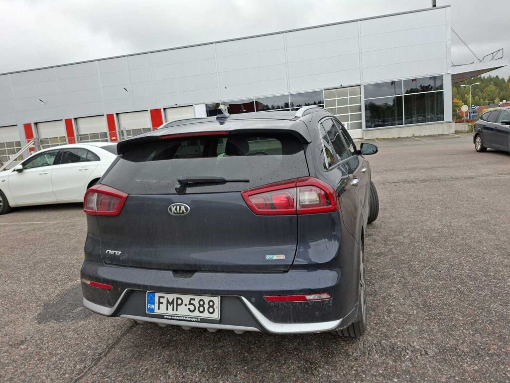 Kia Niro 2017 Sininen