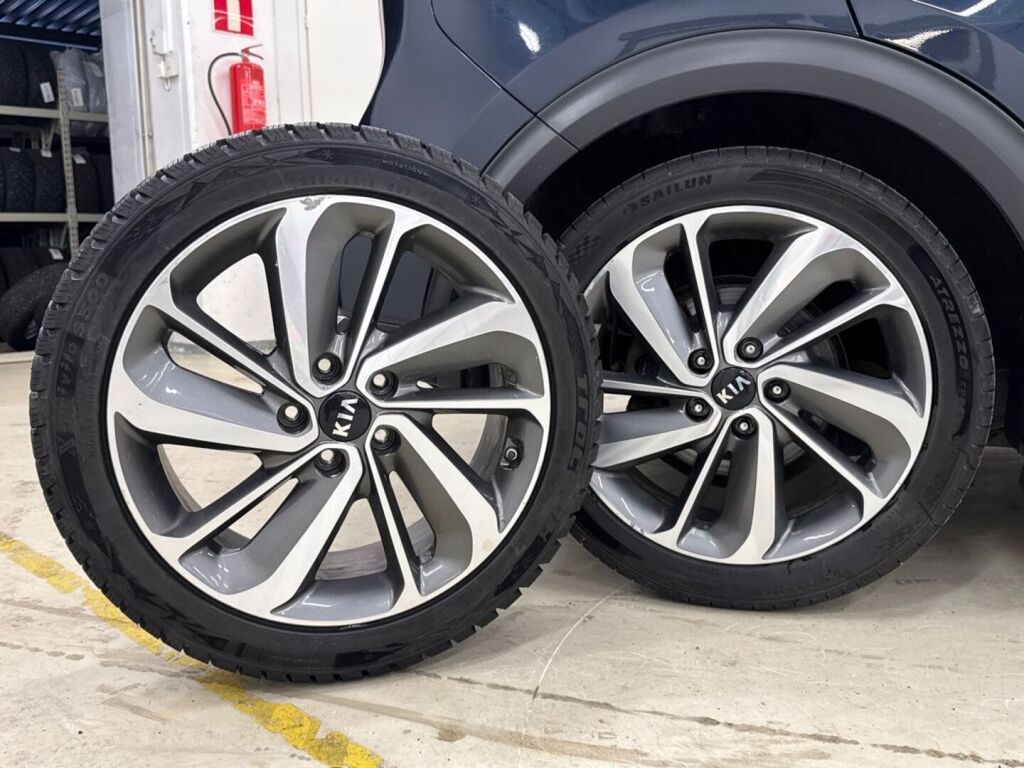 Kia Niro 2017 Sininen