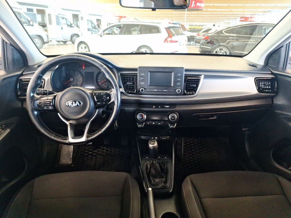 Kia Rio 2017 Hopea