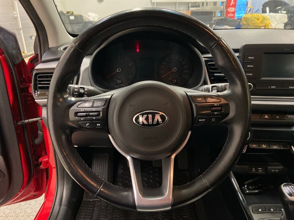 Kia Rio 2017 Punainen