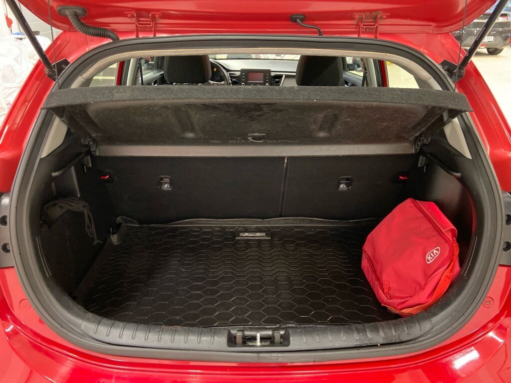 Kia Rio 2017 Punainen