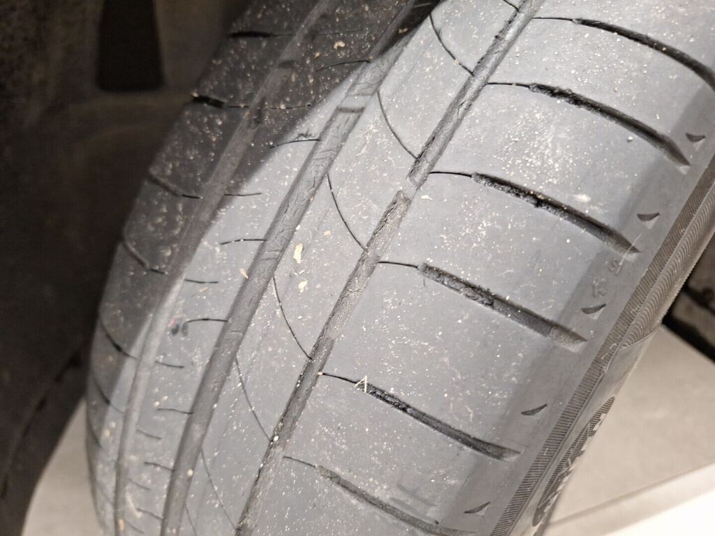 Kia Rio 2017 Ruskea (beige)