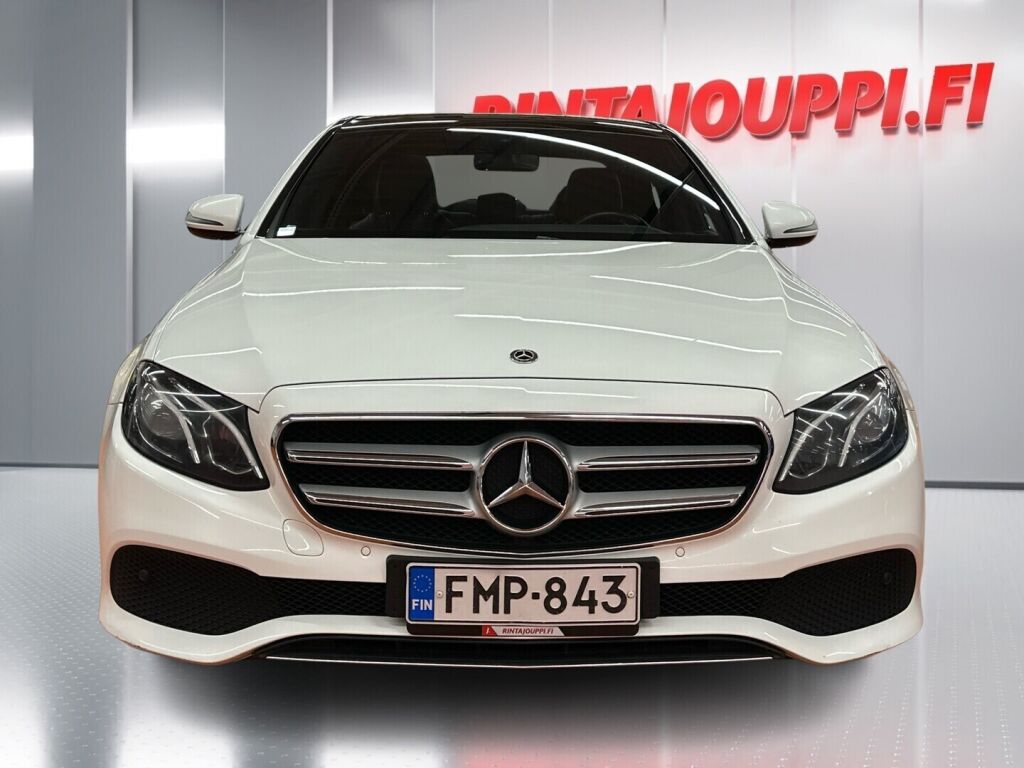 Mercedes-Benz E 2017 Valkoinen