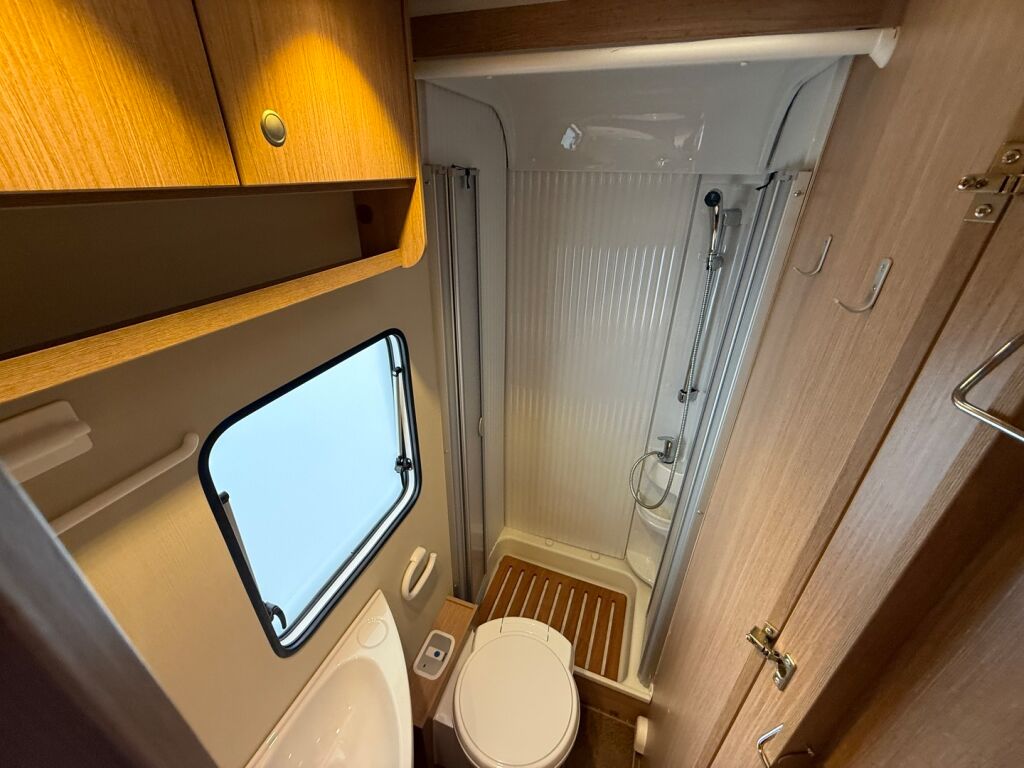 Sunlight T 64 2017 Valkoinen