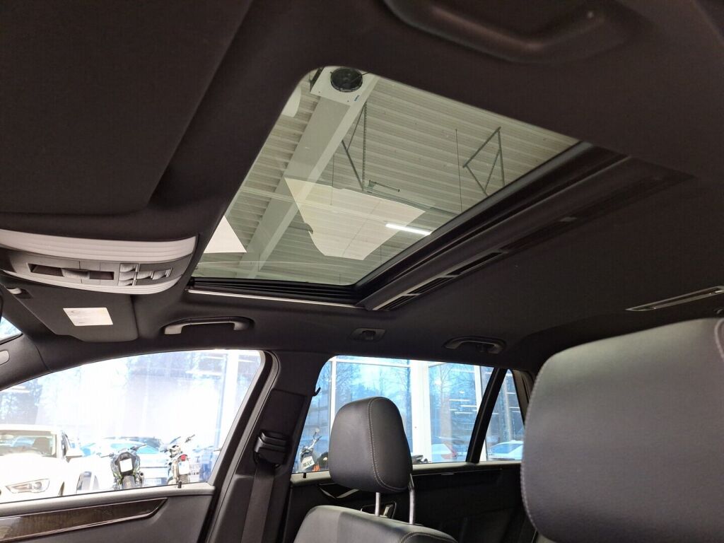 Mercedes-Benz E 2013 Harmaa