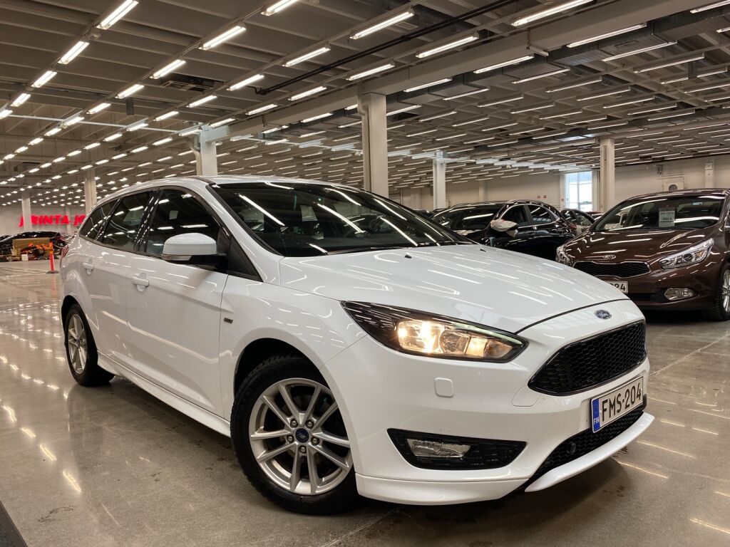 Ford Focus 2017 Valkoinen