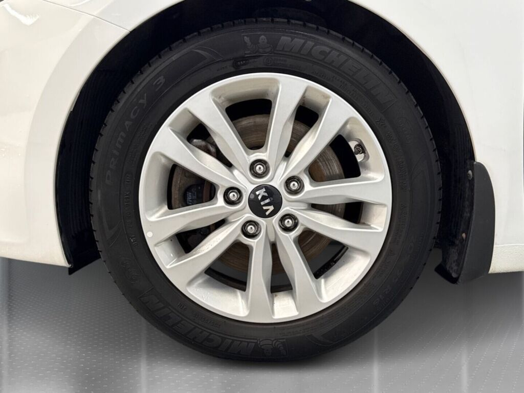 Kia Ceed 2018 Valkoinen
