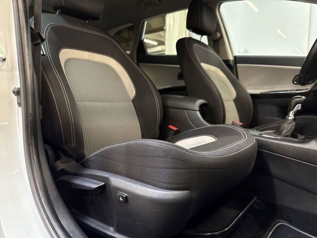 Kia Ceed 2018 Valkoinen