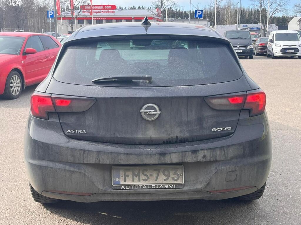 Opel Astra 2017 Musta