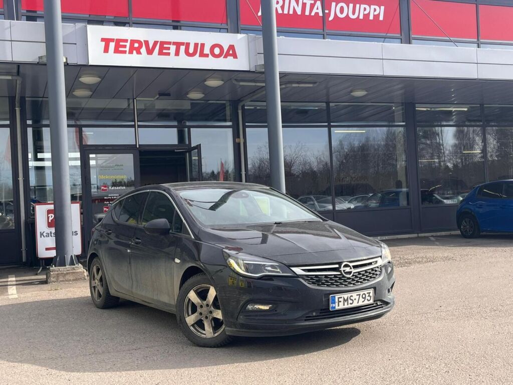 Opel Astra 2017 Musta