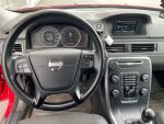Volvo V70 2013 Punainen